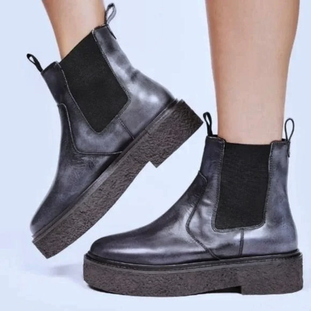 Free People Carmel Black Leather Platform Chelsea Boots 38 Grunge Whimsigoth